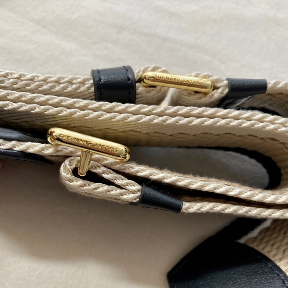 SOLD Marc Jacobs The Mixed Media Snapshot Crossbody Bag - Black - Picture 10 of 10